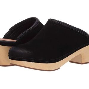 FRYE AND CO. Odessa Braid Black Women's Mules